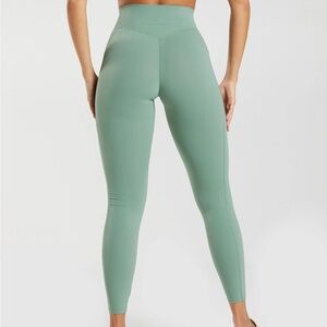 NWT Gymshark x Whitney Simmons Whitney Rib waist leggings - moss green sz small